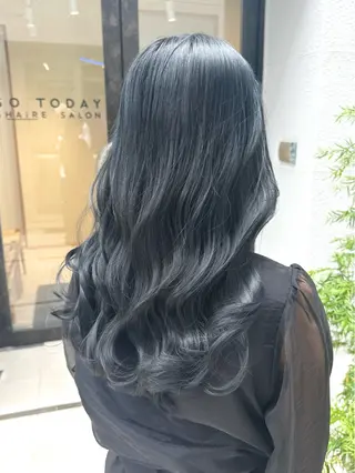 セミロング カラー ササキカズマ〻透明感 〻色落ち〻赤み消しのヘアスタイル