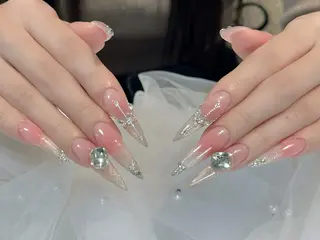 ネイル Julli ジュリのネイルデザイン