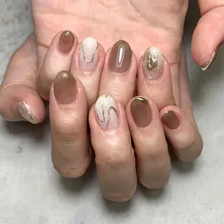 ネイル atelier　FIORITURA所属・FIORITURA aiのネイルデザイン