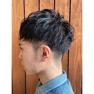 メンズ ハイトーン/ ダブルカラー/透明感のヘアスタイル