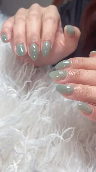 ネイル n o q r m. n a c h iのネイルデザイン