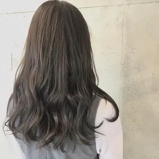 ロング カラー にった みずきのヘアスタイル