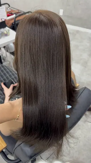 ロング カラー 赤み無し柔らかカラー 【梅田】madokaのヘアスタイル