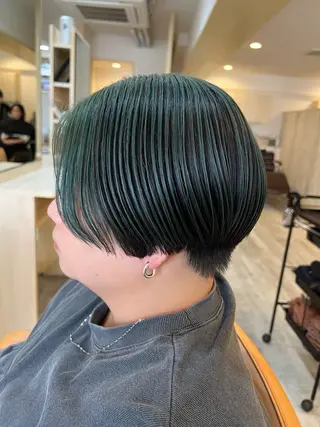 ショート カラー 《放出》Forte マネージャー山根英明のヘアスタイル