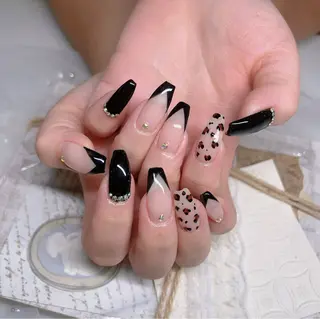 ネイル Fairyフェアリーネイルサロン所属・Nail Hibi サロンのネイルデザイン