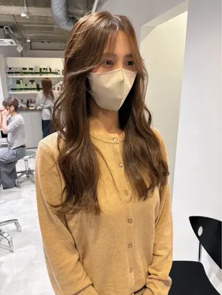 ロング LOREN＋透明感 オリーブhirokoのヘアスタイル