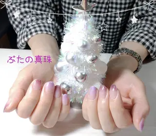 ネイル 林 珠里のネイルデザイン