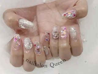 ネイル ネイルサロンクイーン 東京/新宿/大久保のネイルデザイン
