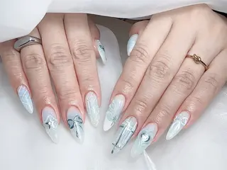 ネイル 🎀M nails✨ ビューティーのネイルデザイン