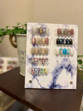 カラー ネイル ecru エクリュのネイルデザイン