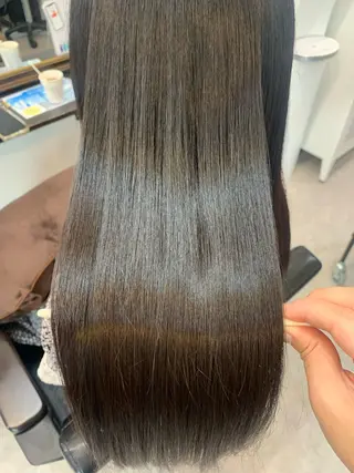 セミロング SALOWIN 銀座一丁目店所属・髪質改善/縮毛矯正 🎀小林 唯 🎀のヘアスタイル