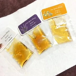 THECOLORS所属・近貞 莉奈のネイルデザイン