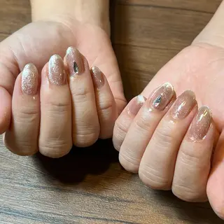 ネイル HENRIETTA NAILSALONのネイルデザイン