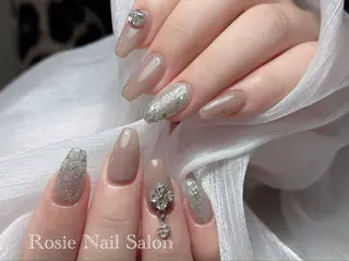ネイル Rosie Nail サロン南越谷のネイルデザイン