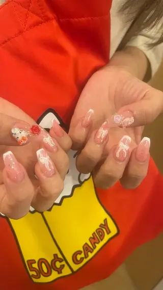 ネイル 斎藤 桃華のネイルデザイン