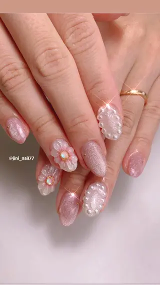 ネイル JINI NAIL所属・ジニ ネイルのネイルデザイン