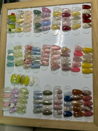 ネイル レアリティー所属・レアリティ ハヤシのネイルデザイン