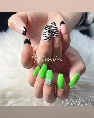 ネイル momoka_nails所属・Momo Nailsのネイルデザイン