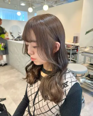 ロング カラー roka所属・ayaka♡ 柔らかカラーのヘアスタイル