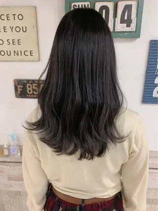 ミディアム カラー 京都大人女性ショート 徒歩1分/秋山のヘアスタイル