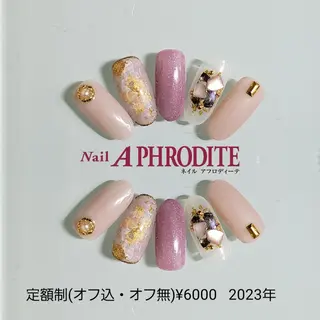 ネイル Nail  Aphroditeのネイルデザイン