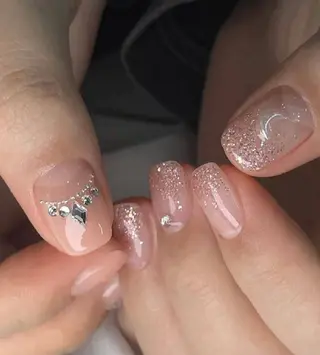 ネイル Oomiya 服部のネイルデザイン