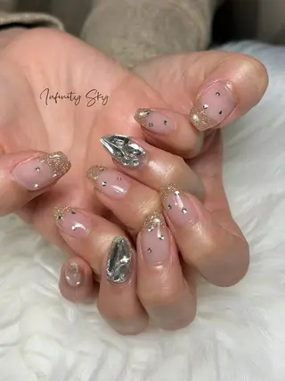 ネイル infinity skyのネイルデザイン