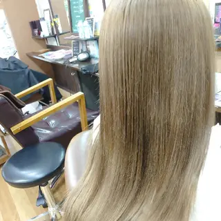 カラー 中村 恵二のヘアスタイル
