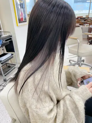 セミロング カラー レイヤーウルフ エクステ磯部のヘアスタイル