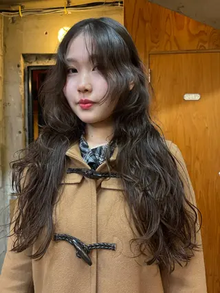 ロング カラー パーマ 🍈yurina 福岡/パーマ🍈のヘアスタイル