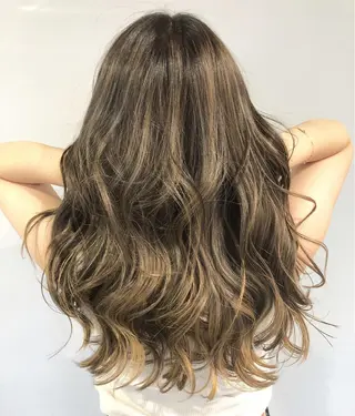 セミロング sungoose サングースのヘアスタイル