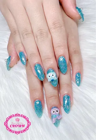 ネイル CROWN プライベートサロンのネイルデザイン