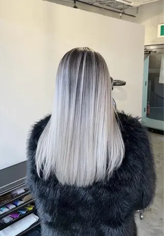 ロング カラー ROBIN所属・指名数No.1 /NAOYAのヘアスタイル