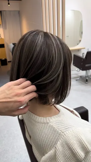 ショート カラー バレイヤージュ /ハイライト/もときのヘアスタイル