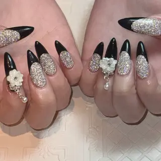 ネイル brodia nails m_riのネイルデザイン