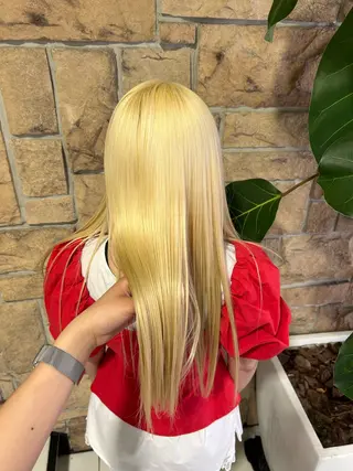 ロング レイヤー／マツエク 💋𝑨𝑵𝑵𝑨のヘアスタイル