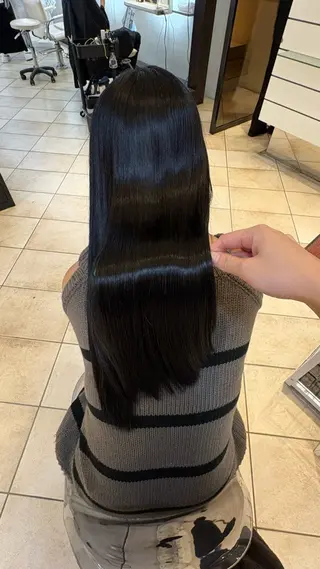 ロング うる艶＆縮毛矯正 ⟡.·小林理菜⟡.·のヘアスタイル