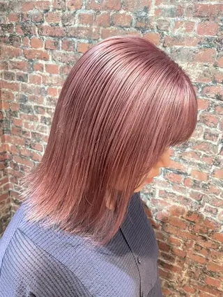 ミディアム ブリーチ特化🎖️ピ ンクカラー高橋さやかのヘアスタイル