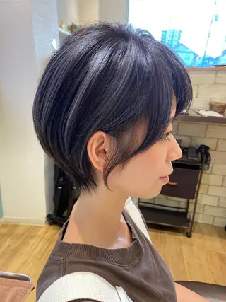 ショート カラー 柳 雄輝のヘアスタイル