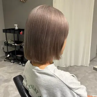 ミディアム 長尾ゆりの/ボブ/ ベージュ/ハイトーンのヘアスタイル