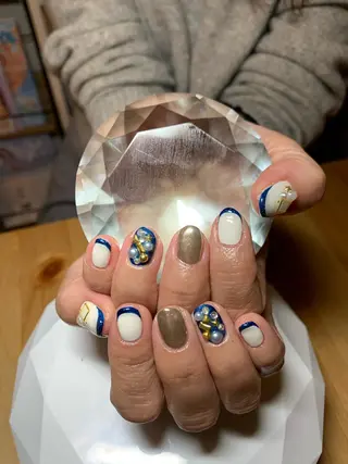 ネイル LAVISH nail salonのネイルデザイン
