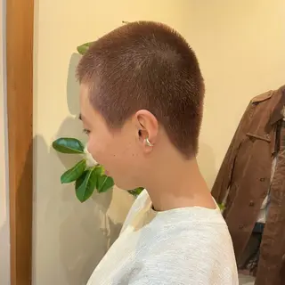 ショート カラー FRANK所属・こいけ みきののヘアスタイル