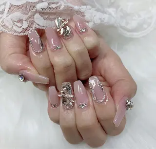 ネイル Miouミオン ネイルサロンのネイルデザイン