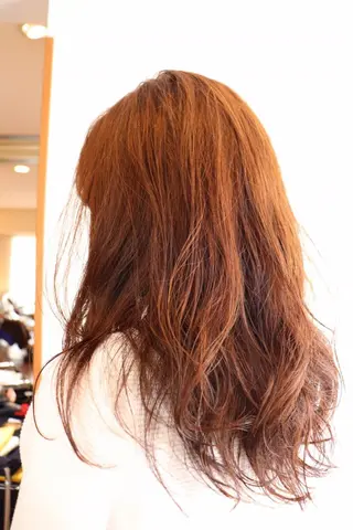 セミロング カラー 小川 美香のヘアスタイル