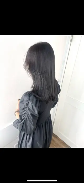 セミロング 小顔カット/透明感 カラー/美髪矯正🫧のヘアスタイル