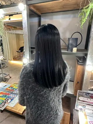 ロング カラー 溜 一太のヘアスタイル