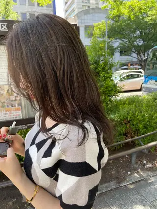 セミロング カラー 🐺ウルフ/レイヤー カット/高嶋湧大のヘアスタイル