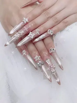 ネイル チョウ チョウのネイルデザイン