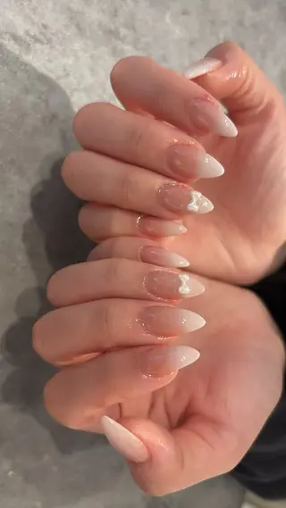 ネイル Mignon所属・Mignon 、のネイルデザイン