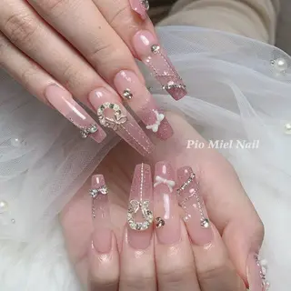 ネイル Pio Mielのネイルデザイン